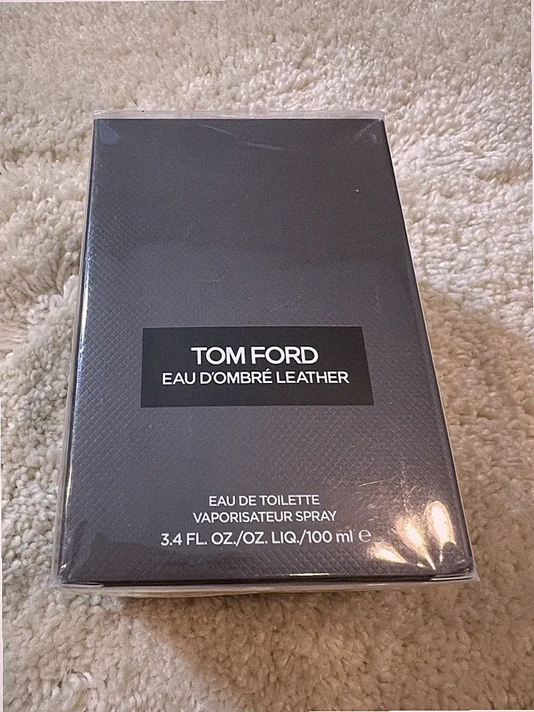 New TOM FORD EAU D'OMBRE LEATHER EAU DE TOILETTE SPRAY UNISEX 3.4 Oz / 100 ml