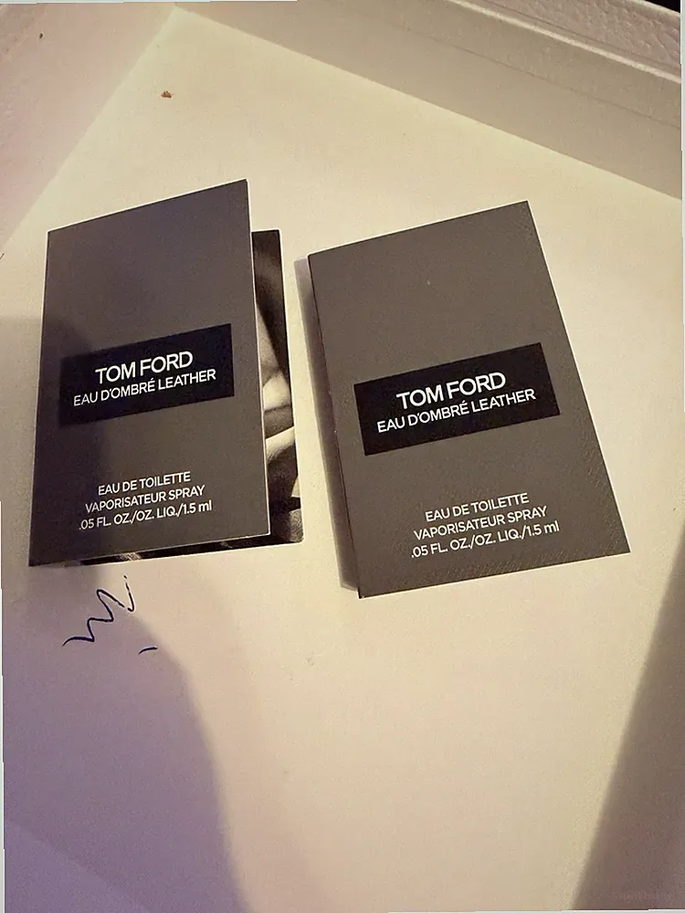 Tom Ford Eau D'Ombre Leather Eau de Toilette sample 1.5ml x2