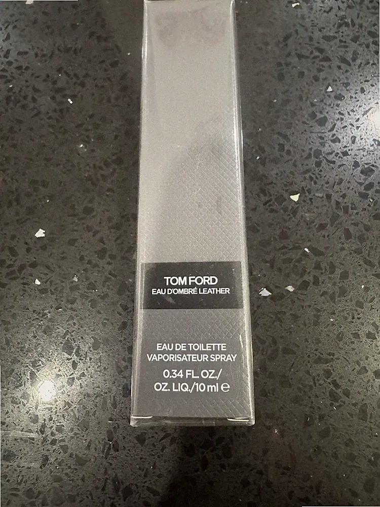 🔥Tom Ford Eau D'Ombre Leather Eau De Toilette - Size 0.34 Oz / 10ml travel size
